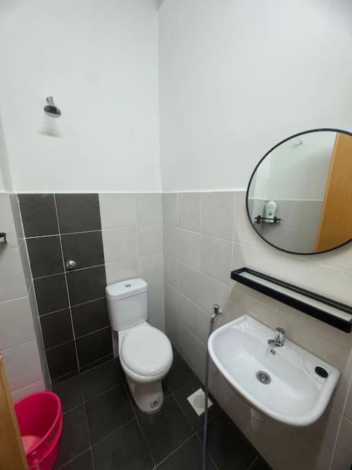Hazzani Homestay Klia Banting  Exterior photo